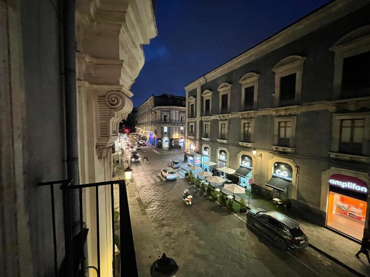 Casa Vacanze Il Duomo カターニア エクステリア 写真